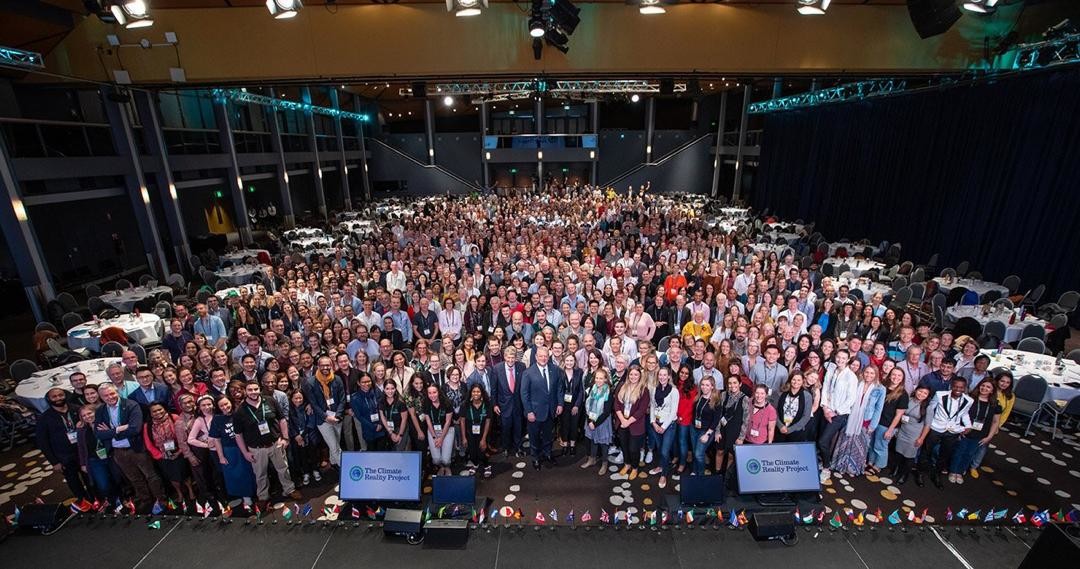 ESG Strategy CEO Lee Stewart mentoring with Al Gore at Brisbane Australia training for sustainability leaders